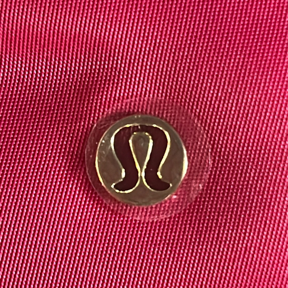 🆕 LULULEMON Dual Pouch Wristlet Heart Pink Passionate / Gold NWT - Picture 7 of 17